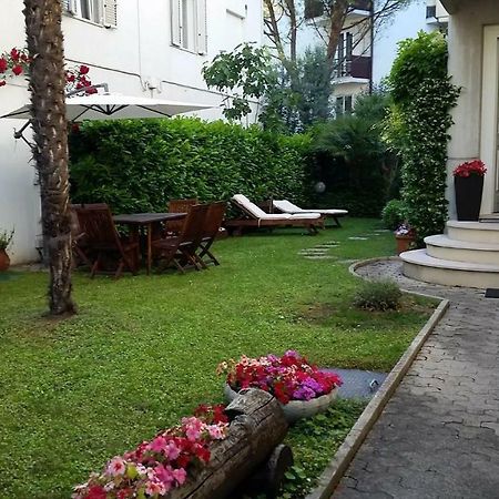 A Casa Di Clo Bed and Breakfast Pésaro Exterior foto